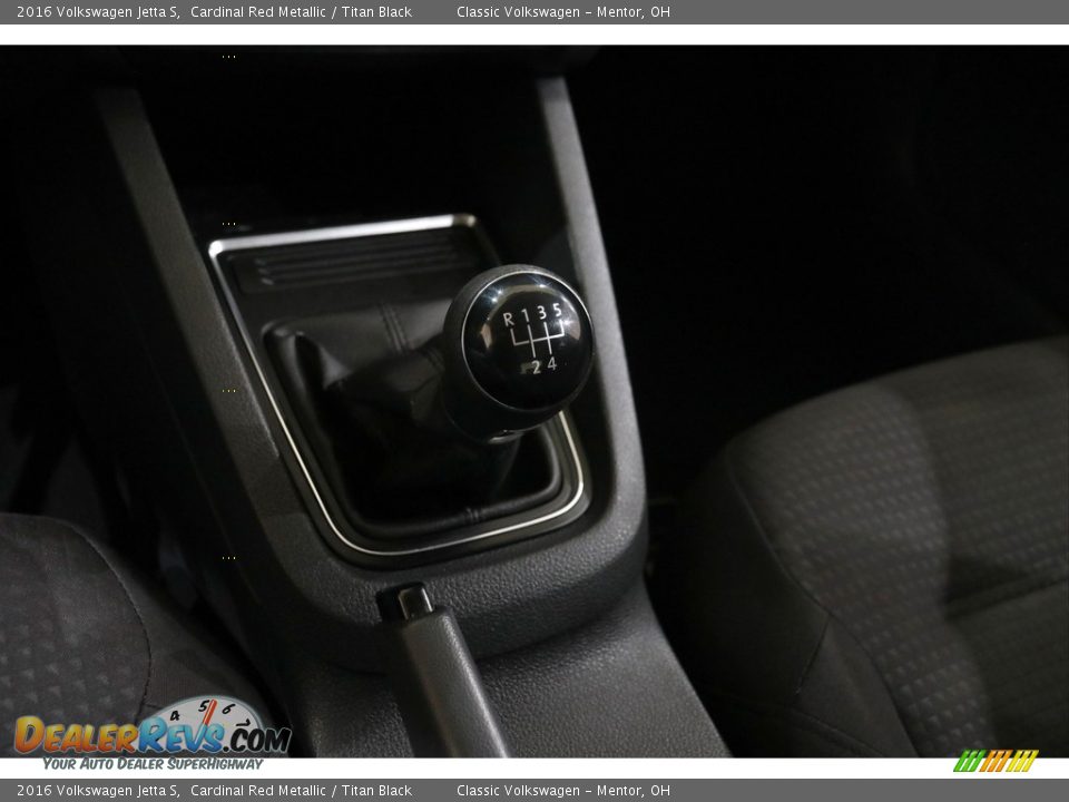 2016 Volkswagen Jetta S Shifter Photo #13