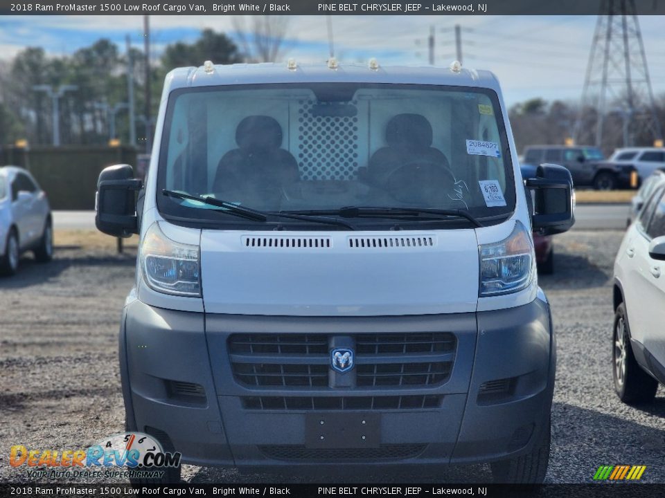 2018 Ram ProMaster 1500 Low Roof Cargo Van Bright White / Black Photo #2