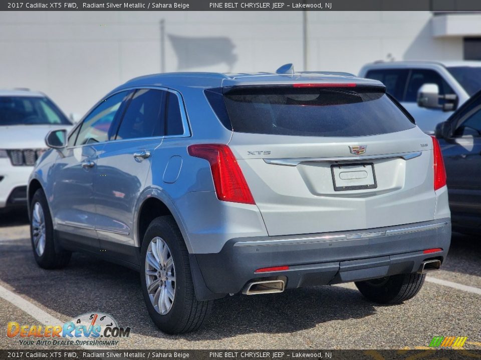 2017 Cadillac XT5 FWD Radiant Silver Metallic / Sahara Beige Photo #8