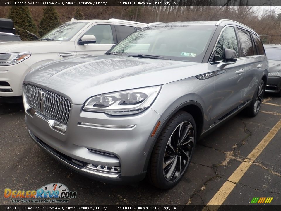 Front 3/4 View of 2020 Lincoln Aviator Reserve AWD Photo #1
