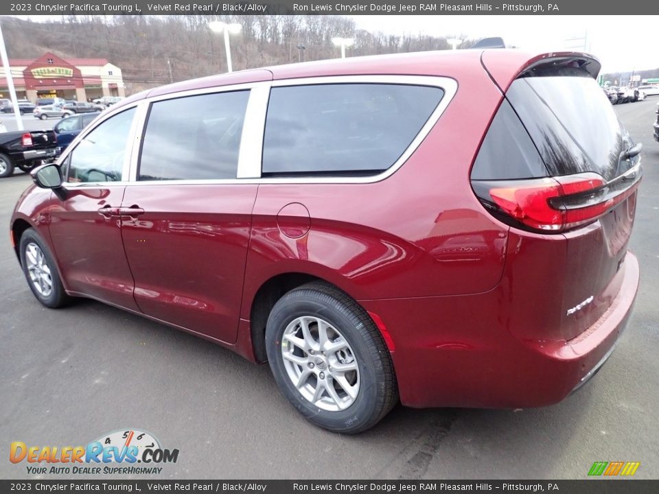 2023 Chrysler Pacifica Touring L Velvet Red Pearl / Black/Alloy Photo #3