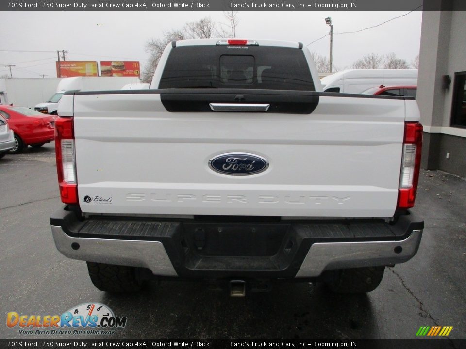 2019 Ford F250 Super Duty Lariat Crew Cab 4x4 Oxford White / Black Photo #35