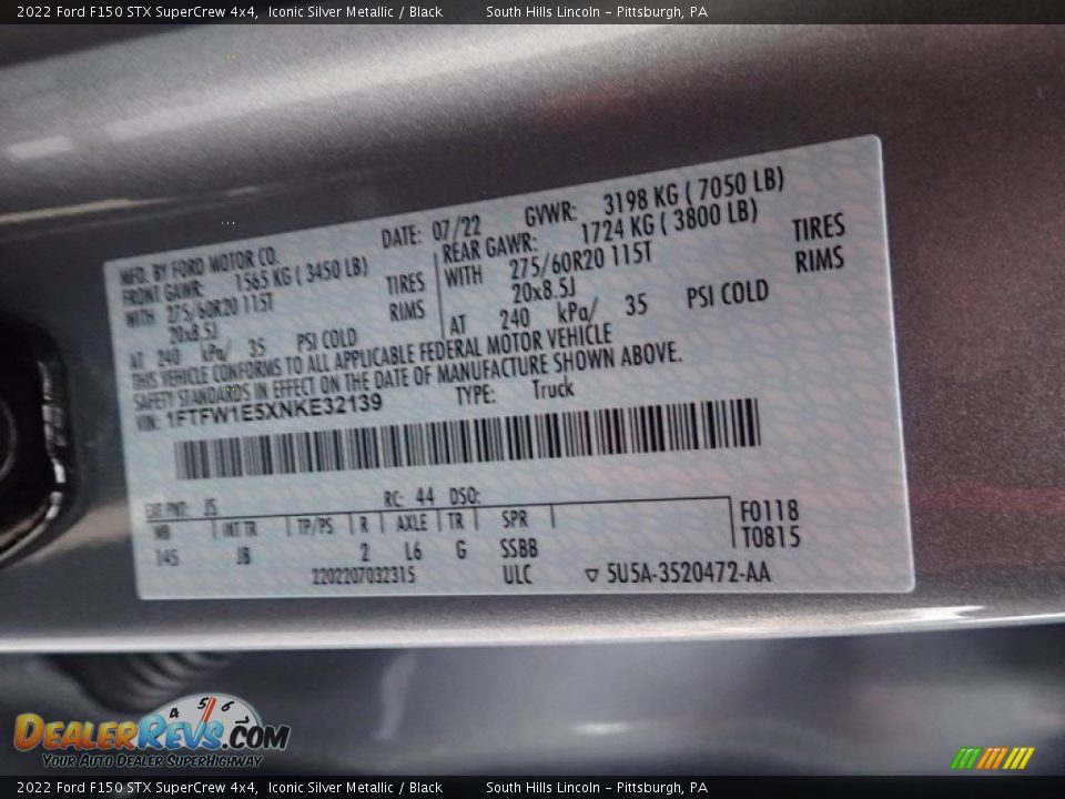 2022 Ford F150 STX SuperCrew 4x4 Iconic Silver Metallic / Black Photo #22