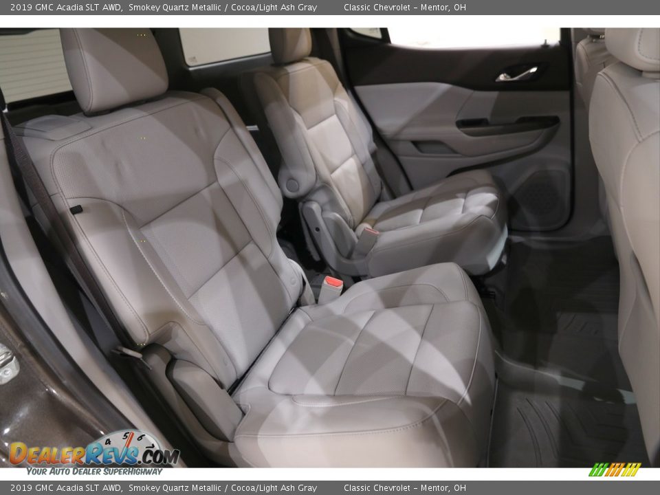 Rear Seat of 2019 GMC Acadia SLT AWD Photo #18