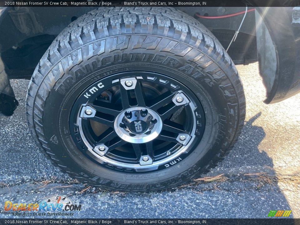 2018 Nissan Frontier SV Crew Cab Magnetic Black / Beige Photo #34