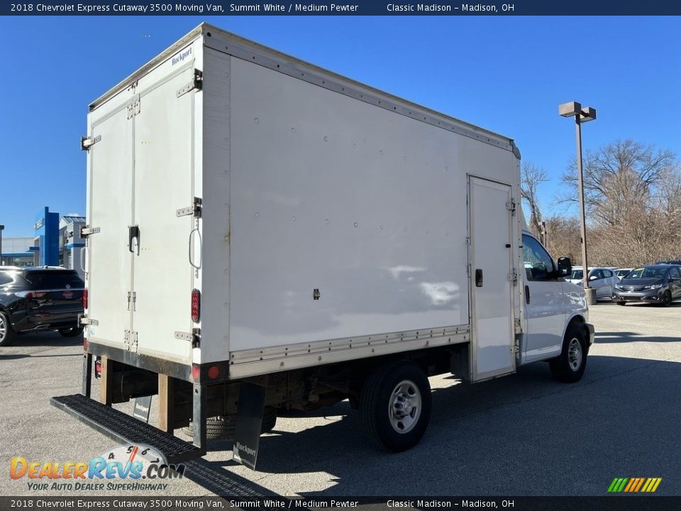 2018 Chevrolet Express Cutaway 3500 Moving Van Summit White / Medium Pewter Photo #2