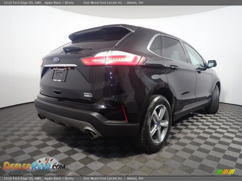 2019 Ford Edge SEL AWD Agate Black / Ebony Photo #17