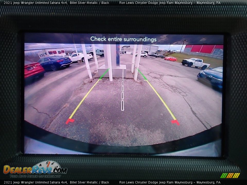 2021 Jeep Wrangler Unlimited Sahara 4x4 Billet Silver Metallic / Black Photo #18