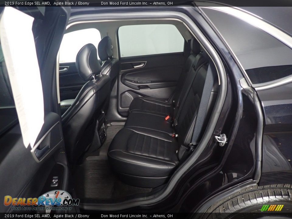 2019 Ford Edge SEL AWD Agate Black / Ebony Photo #35