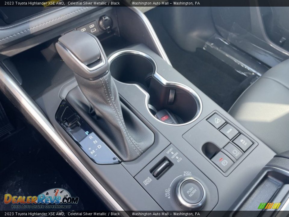 2023 Toyota Highlander XSE AWD Shifter Photo #9