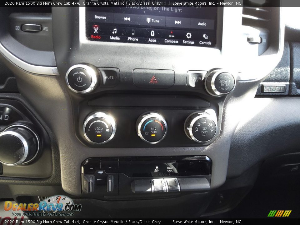 2020 Ram 1500 Big Horn Crew Cab 4x4 Granite Crystal Metallic / Black/Diesel Gray Photo #26