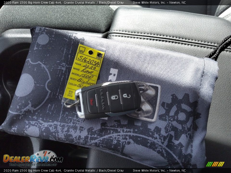 2020 Ram 1500 Big Horn Crew Cab 4x4 Granite Crystal Metallic / Black/Diesel Gray Photo #28
