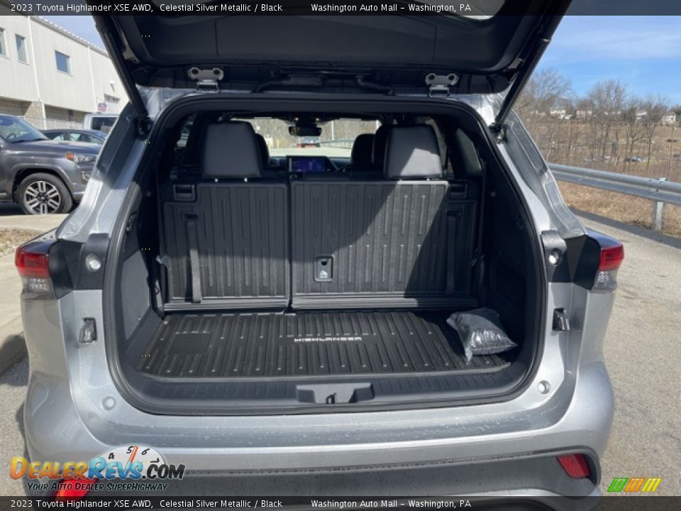 2023 Toyota Highlander XSE AWD Trunk Photo #29