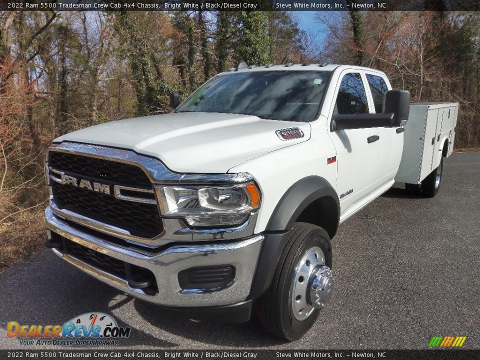 2022 Ram 5500 Tradesman Crew Cab 4x4 Chassis Bright White / Black/Diesel Gray Photo #2