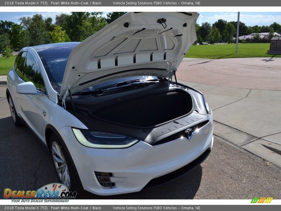 2018 Tesla Model X 75D Pearl White Multi-Coat / Black Photo #3