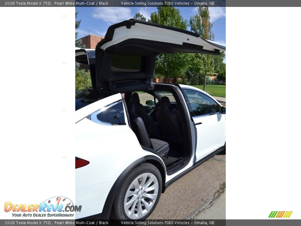 2018 Tesla Model X 75D Pearl White Multi-Coat / Black Photo #11