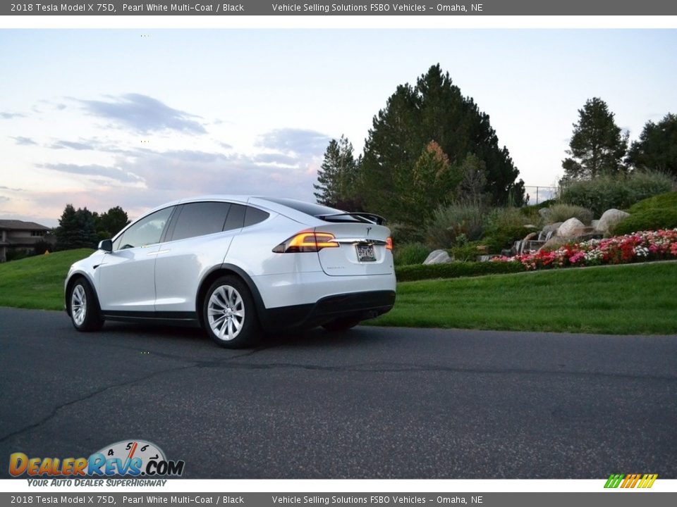 2018 Tesla Model X 75D Pearl White Multi-Coat / Black Photo #12