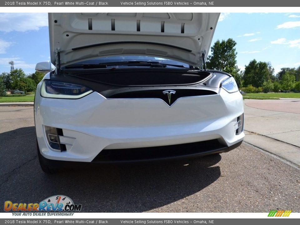 2018 Tesla Model X 75D Pearl White Multi-Coat / Black Photo #15