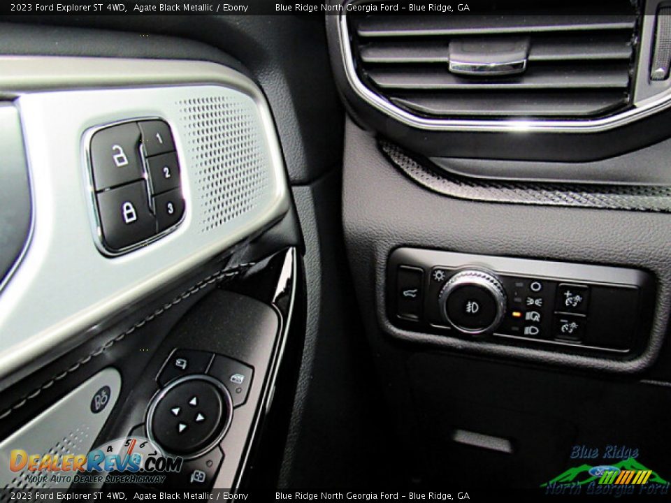 Controls of 2023 Ford Explorer ST 4WD Photo #19