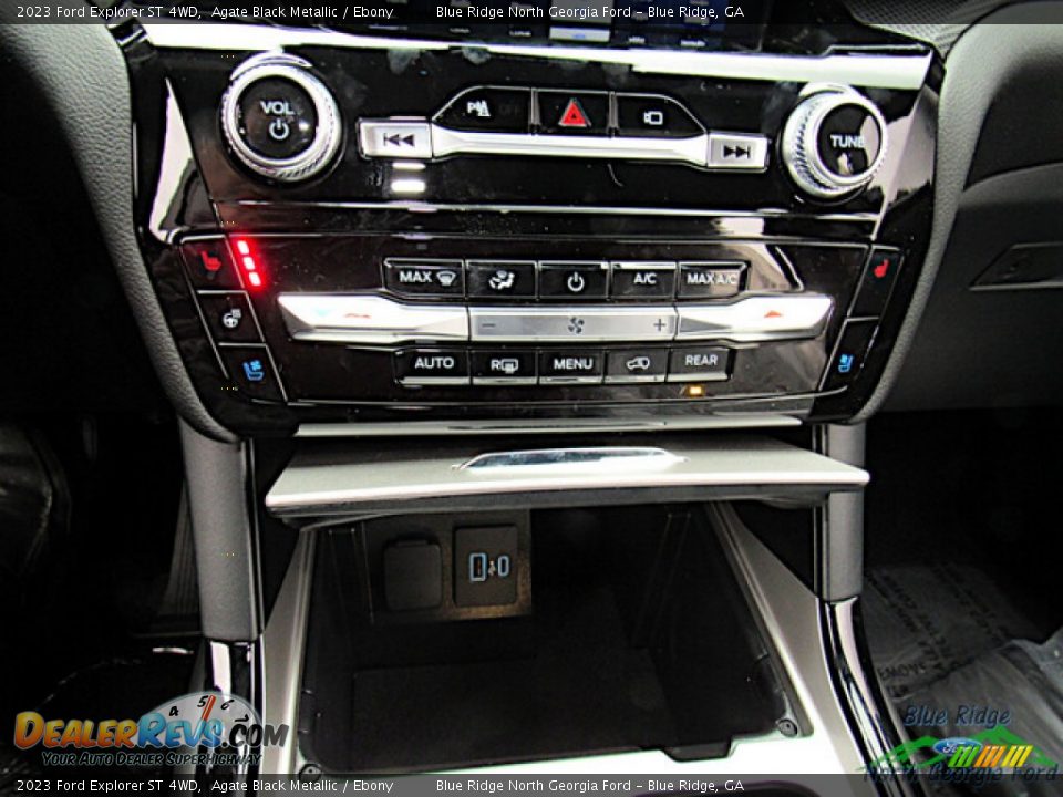 Controls of 2023 Ford Explorer ST 4WD Photo #23