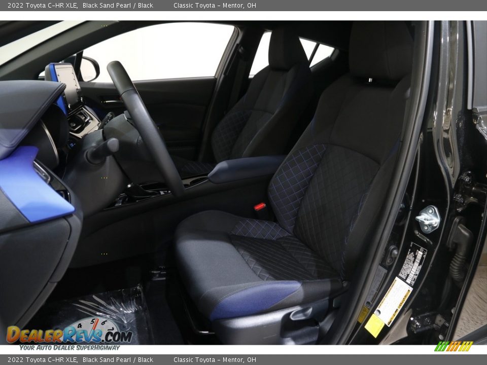 2022 Toyota C-HR XLE Black Sand Pearl / Black Photo #5