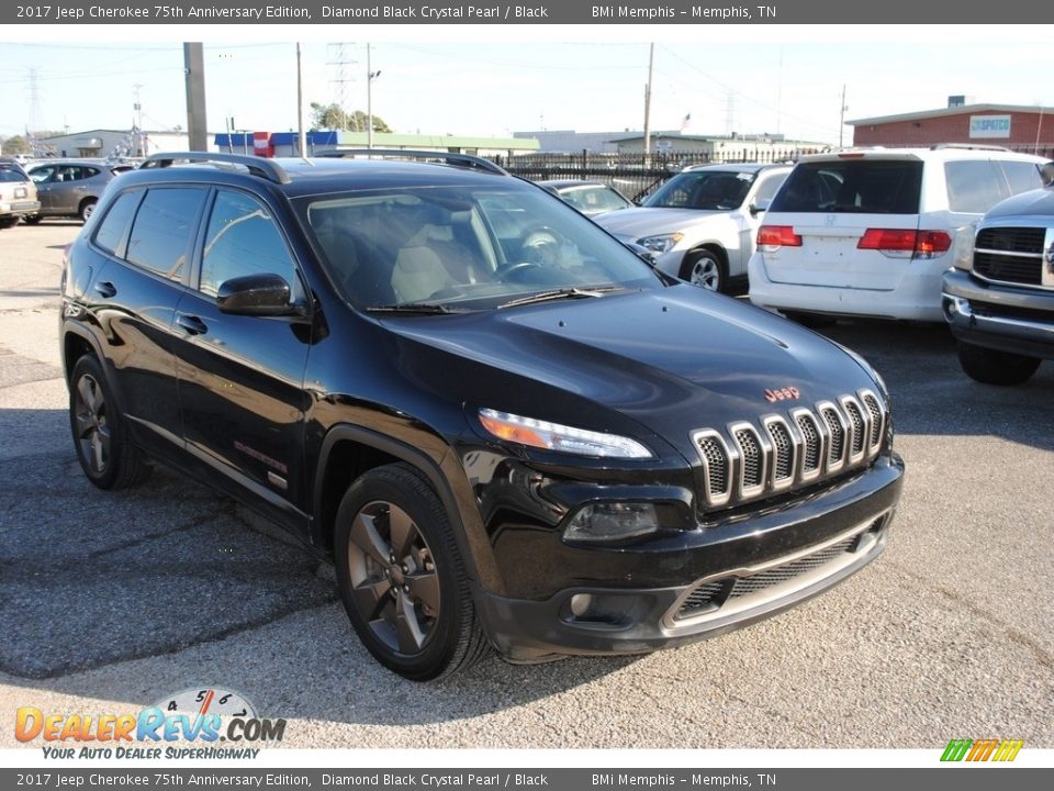 Front 3/4 View of 2017 Jeep Cherokee 75th Anniversary Edition Photo #7