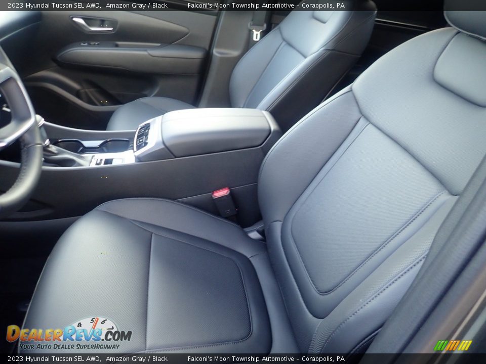 Front Seat of 2023 Hyundai Tucson SEL AWD Photo #11