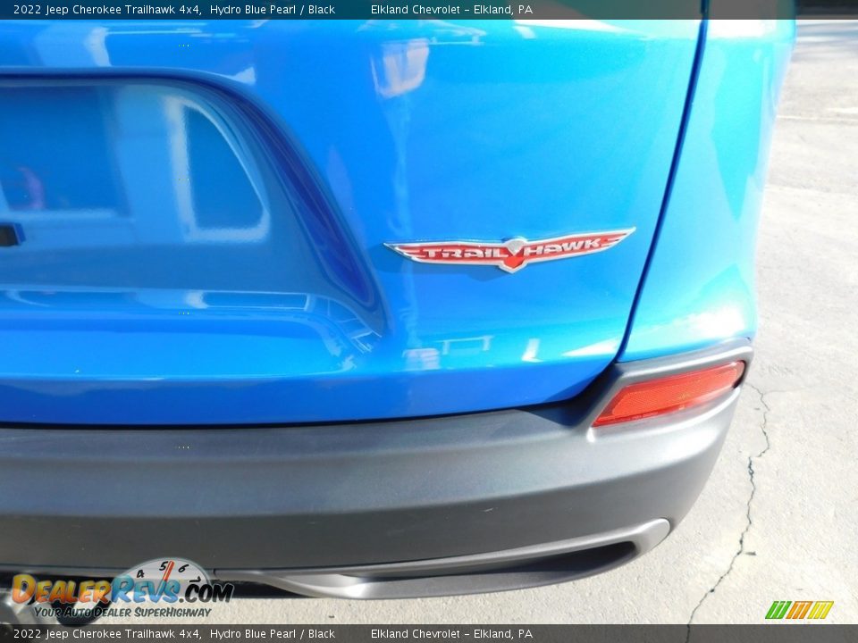 2022 Jeep Cherokee Trailhawk 4x4 Hydro Blue Pearl / Black Photo #13