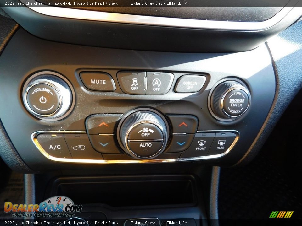 2022 Jeep Cherokee Trailhawk 4x4 Hydro Blue Pearl / Black Photo #32
