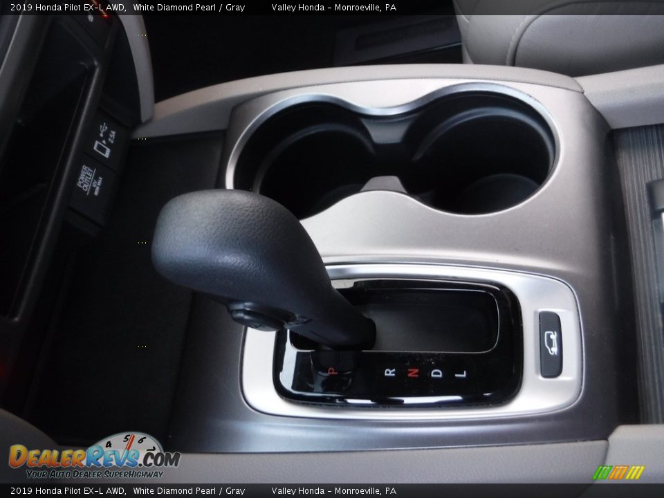 2019 Honda Pilot EX-L AWD White Diamond Pearl / Gray Photo #22