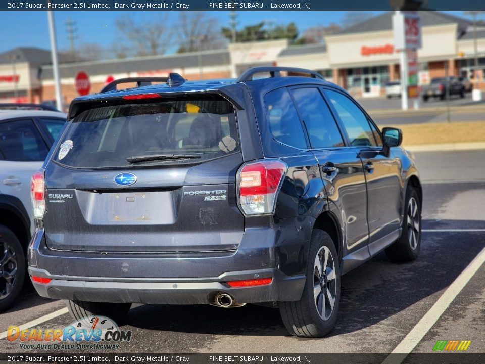 2017 Subaru Forester 2.5i Limited Dark Gray Metallic / Gray Photo #4