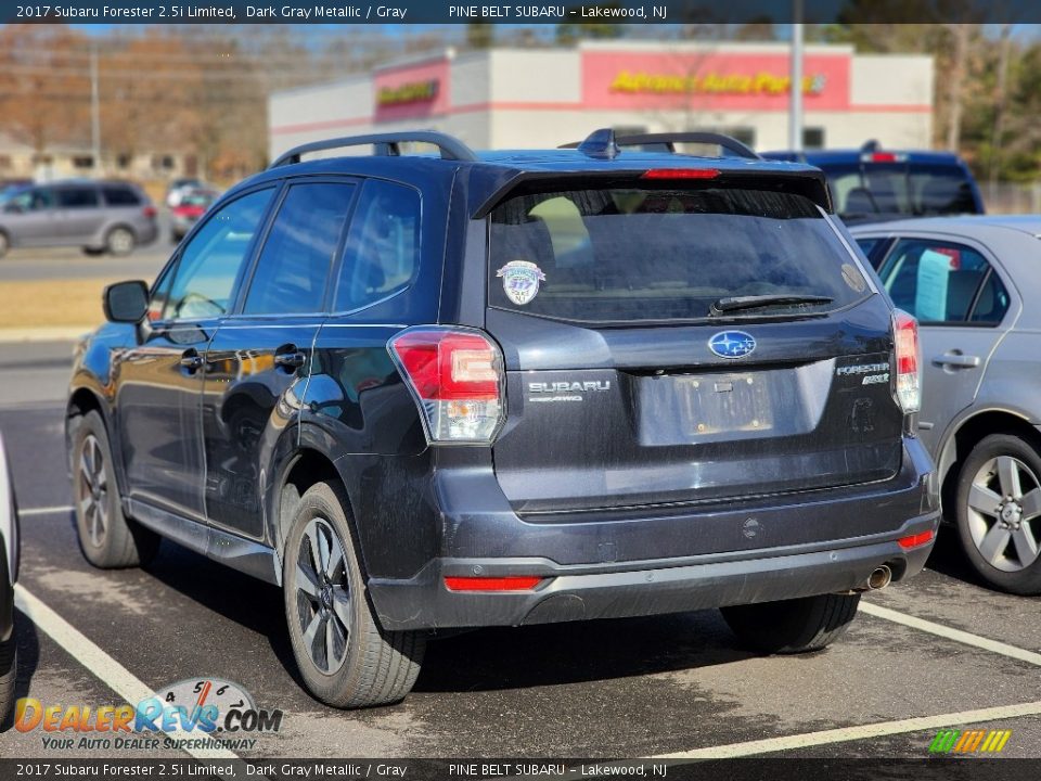 2017 Subaru Forester 2.5i Limited Dark Gray Metallic / Gray Photo #7