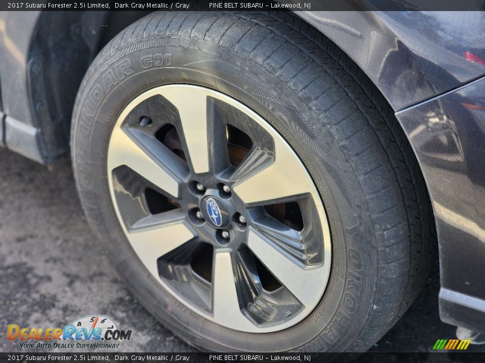2017 Subaru Forester 2.5i Limited Dark Gray Metallic / Gray Photo #8