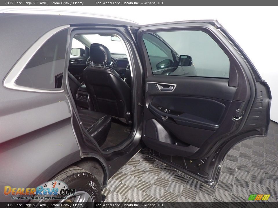 2019 Ford Edge SEL AWD Stone Gray / Ebony Photo #36