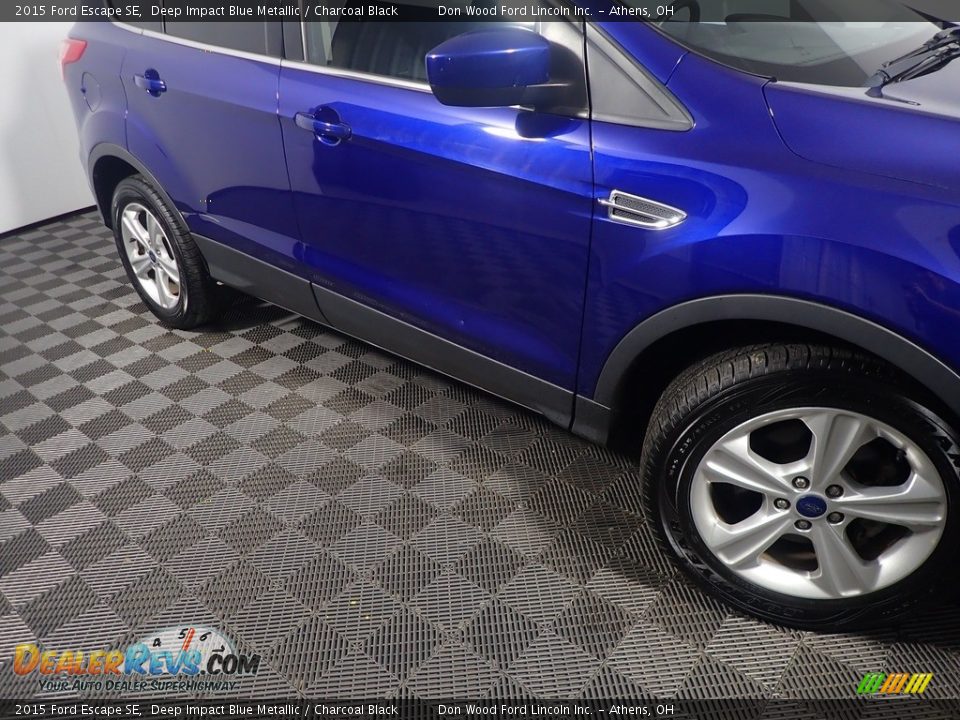 2015 Ford Escape SE Deep Impact Blue Metallic / Charcoal Black Photo #4