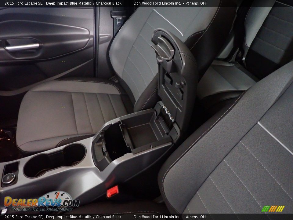 2015 Ford Escape SE Deep Impact Blue Metallic / Charcoal Black Photo #32