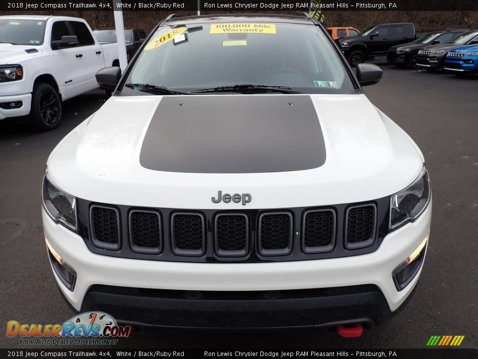 2018 Jeep Compass Trailhawk 4x4 White / Black/Ruby Red Photo #9