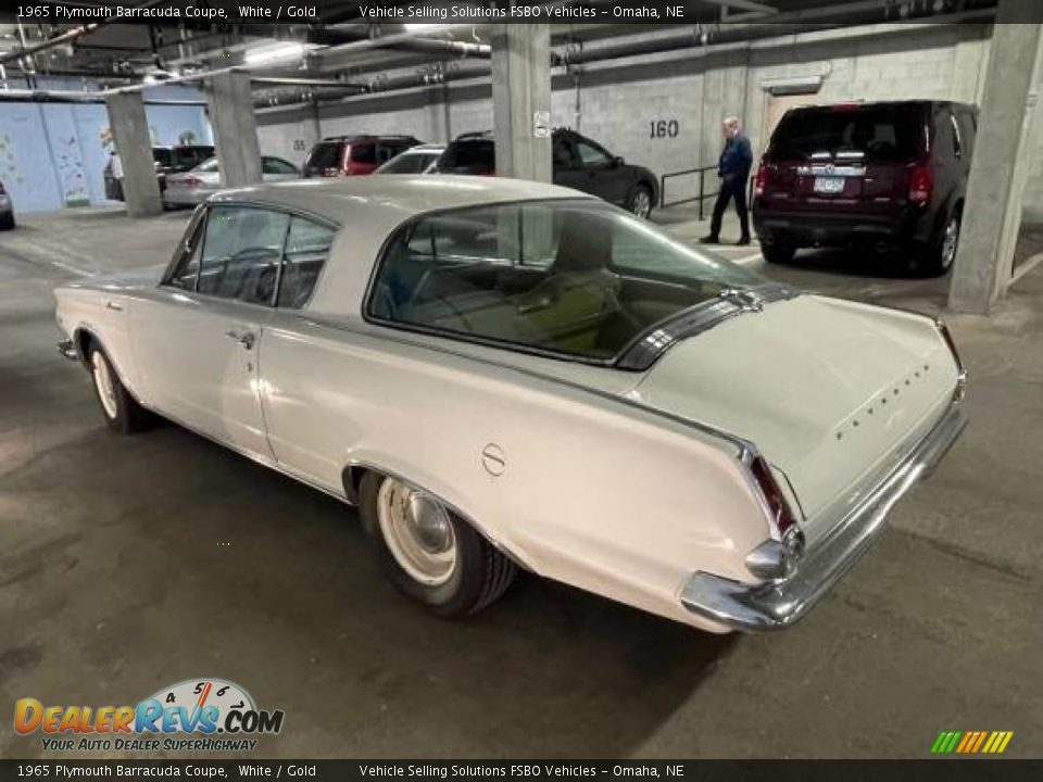 White 1965 Plymouth Barracuda Coupe Photo #12