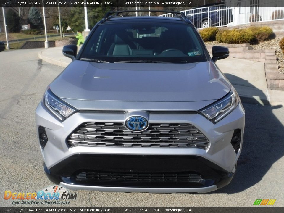 2021 Toyota RAV4 XSE AWD Hybrid Silver Sky Metallic / Black Photo #12