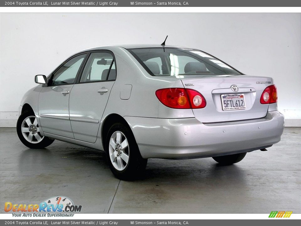 Lunar Mist Silver Metallic 2004 Toyota Corolla LE Photo #10