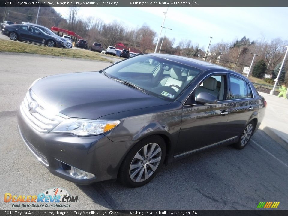 2011 Toyota Avalon Limited Magnetic Gray Metallic / Light Gray Photo #12