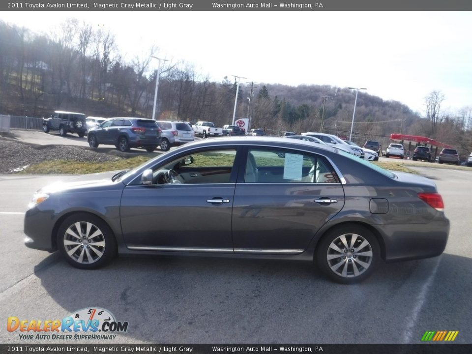 2011 Toyota Avalon Limited Magnetic Gray Metallic / Light Gray Photo #13