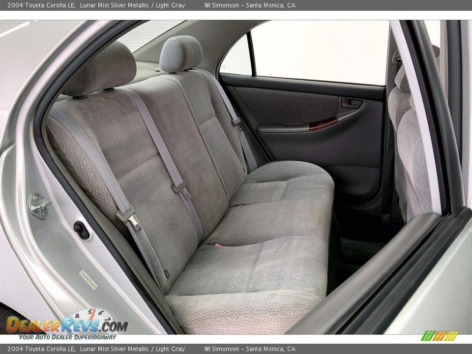 Rear Seat of 2004 Toyota Corolla LE Photo #19