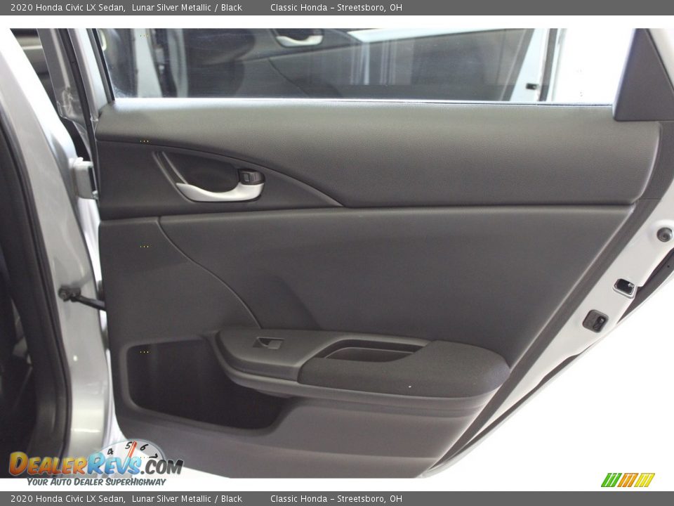 2020 Honda Civic LX Sedan Lunar Silver Metallic / Black Photo #30