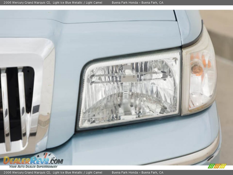 2006 Mercury Grand Marquis GS Light Ice Blue Metallic / Light Camel Photo #9