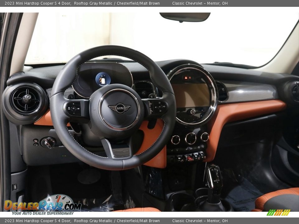 Dashboard of 2023 Mini Hardtop Cooper S 4 Door Photo #6