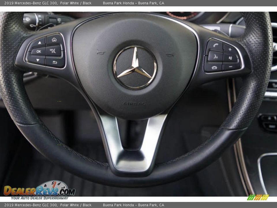 2019 Mercedes-Benz GLC 300 Polar White / Black Photo #15