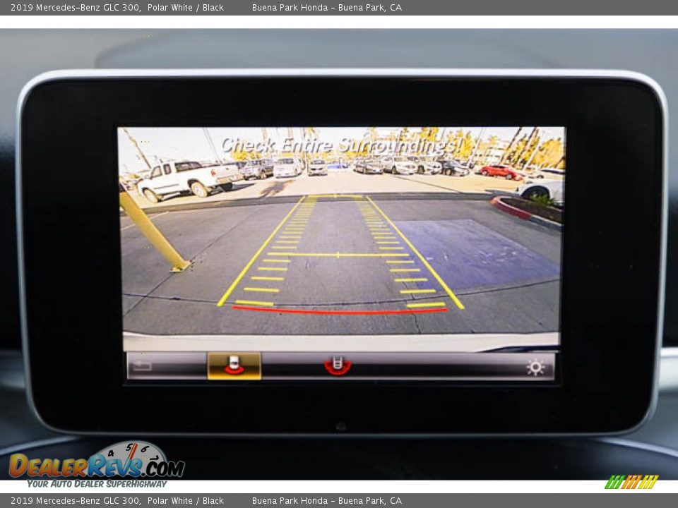 2019 Mercedes-Benz GLC 300 Polar White / Black Photo #26