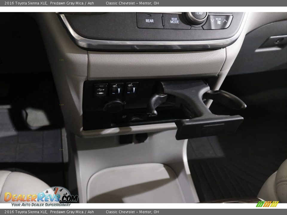 2016 Toyota Sienna XLE Predawn Gray Mica / Ash Photo #15