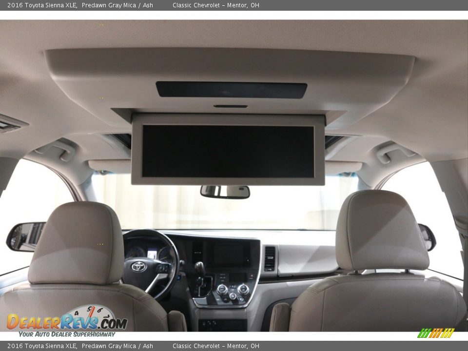 2016 Toyota Sienna XLE Predawn Gray Mica / Ash Photo #20